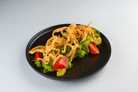 Салат с кальмаром и соусом терияки 