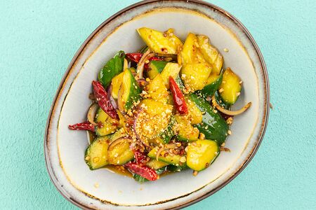 Битые огурчики