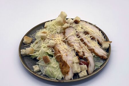 Цезарь с курицей