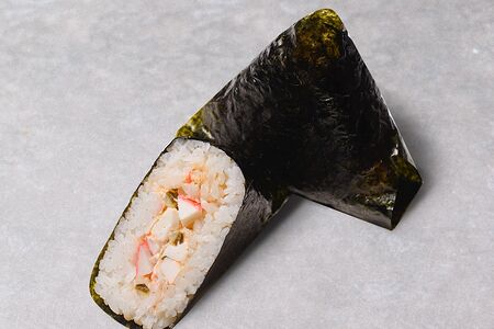 Онигири Спайси краб