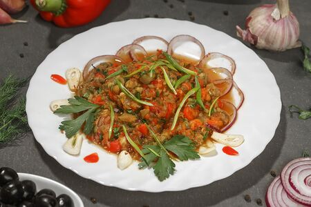 Салат Мангал пикантный