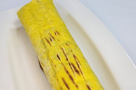 Сырная шаурма с курицей средняя