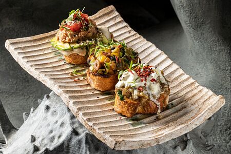 Трио брускетт