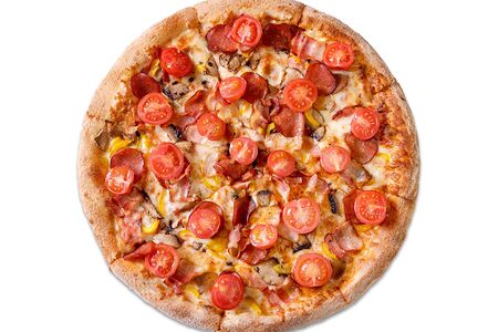 Деревенская пицца на традиционном тесте