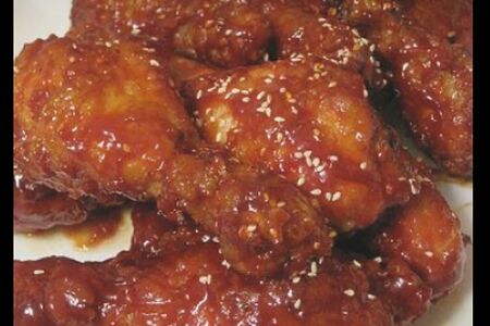 Куриные крылышки в соусе барбекю