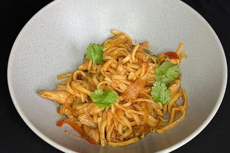 Wok по-китайски с курицей