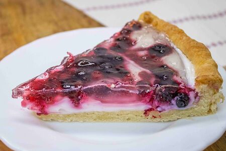 Пирог ягодный