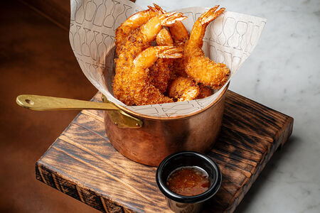 Креветки фри с имбирным соусом