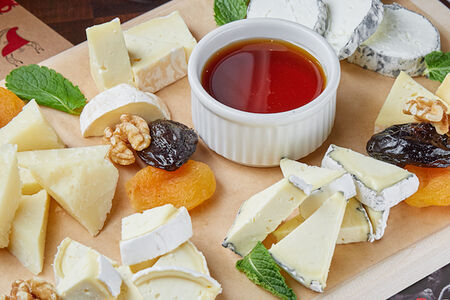 Сырное ассорти