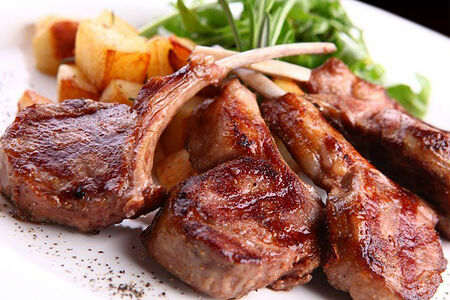 Шашлык из баранины на кости