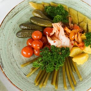 Ассорти из солений