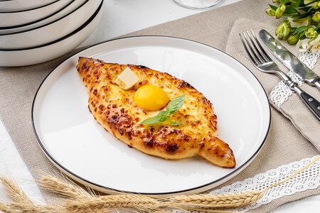 Хачапури по-аджарски