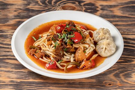 Уйгурский лагман с манты