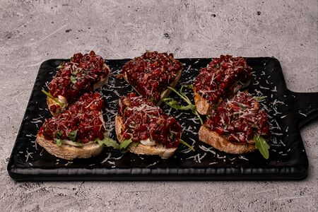 Сморреброды с говядиной