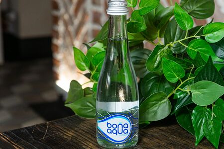 БонаАква газированная питьевая вода