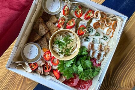 Сет К застолью М