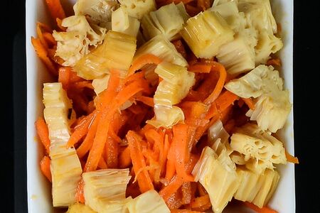 Морковь со спаржей