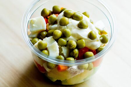 Салат столичный