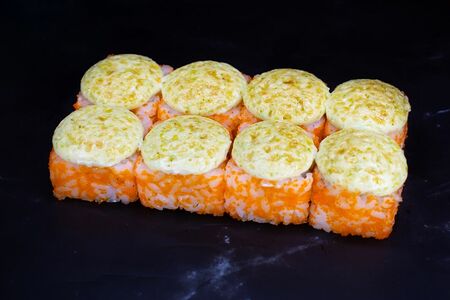 Запеченный песто ролл