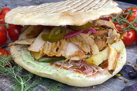 Шаурма в лепешке