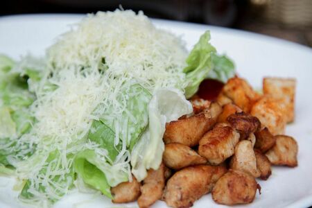 Фирменный Цезарь На старом месте с цыплёнком