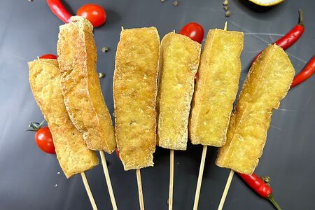 Мини-шашлычки из белого тофу