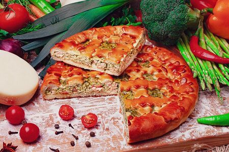 Пирог Горбуша-шпинат