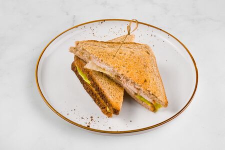 Сэндвич с копченой курицей