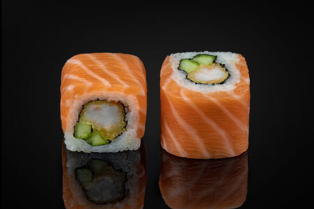 Филадельфия с темпурной креветкой