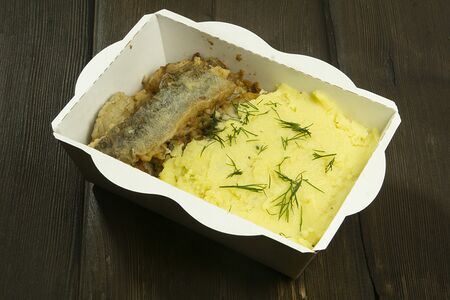 Рыба и пюре