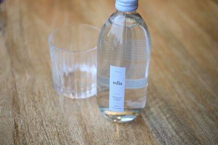 Вода edis с газом