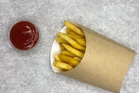 Фри с кетчупом