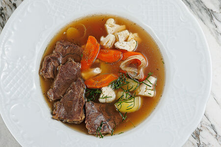 Пот а фе из говядины с овощами