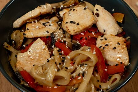 Wok по-итальянски