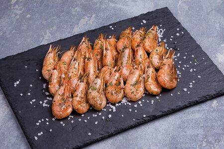 Креветки пивные жареные