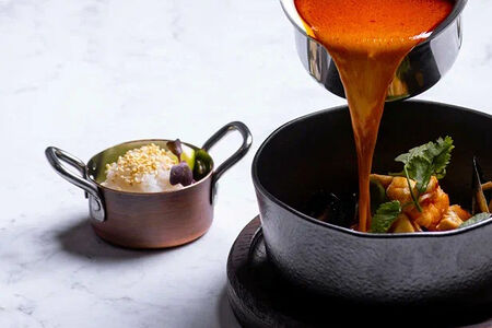 Том-ям с морепродуктами