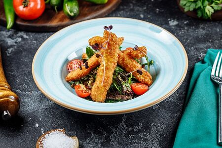 Хрустящий куриный салат