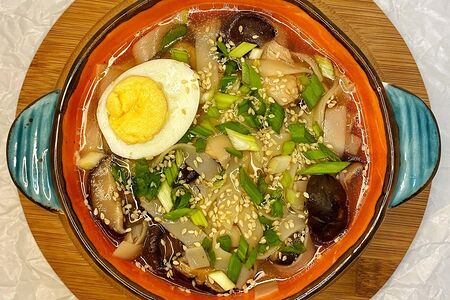 Суп Рамен со свининой