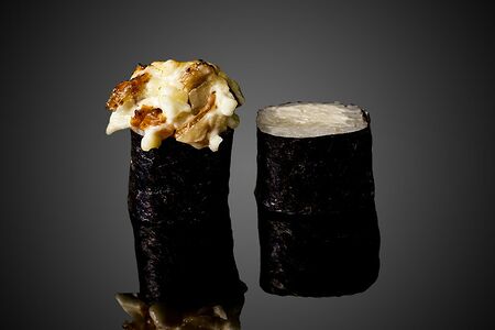 Запеченный ролл с угрем