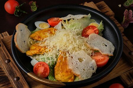 Цезарь с курицей