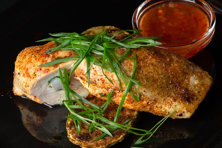 Куриное филе с креветками