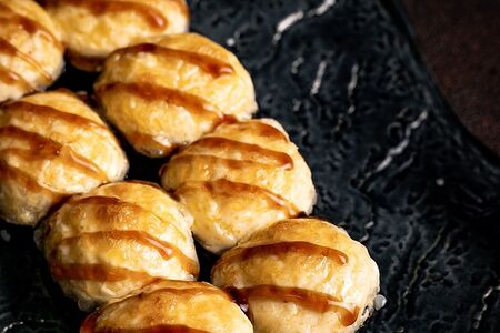 Ролл запечённый с форелью