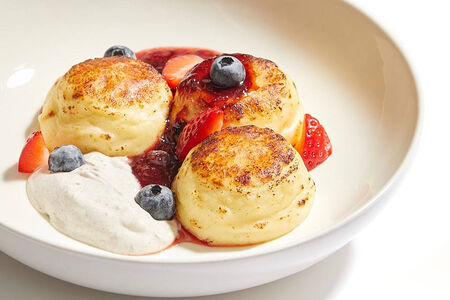 Сырники с сезонным вареньем