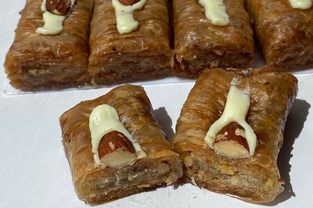 Пахлава Бал Сарма с миндалем