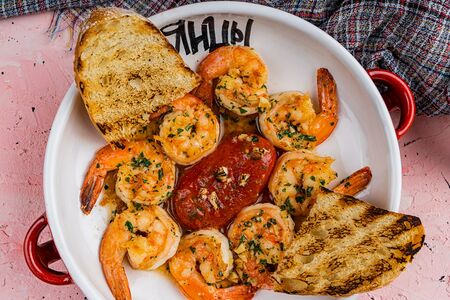 Креветки жареные