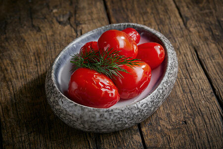 Маринованные помидоры