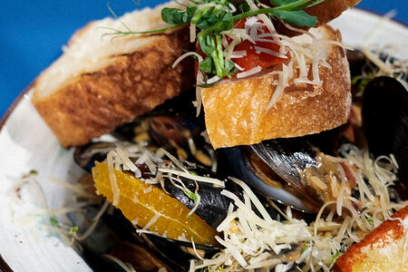 Мидии в авторском соусе