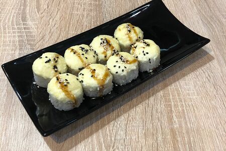 Запеченный ролл Сырный