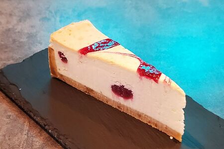 Чизкейк малиновый