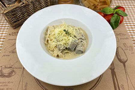 Тальятелле с лесными грибами в сливочном соусе